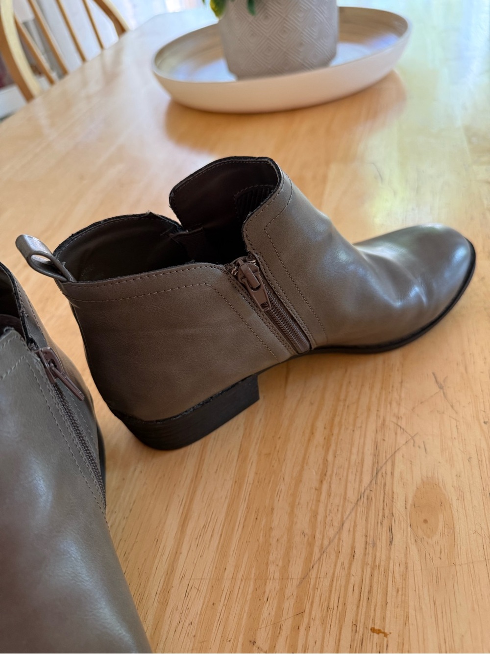 American Rag Bootie - Picture 4 of 6